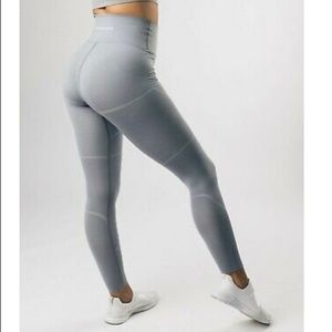 Alphalete OG revival leggings